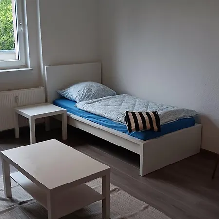 Crew Quartier All-Inclusive Monteurzimmer 3 Schlafzimmer Mit Kueche Und Bad In Merseburg Leuna Apartmán Merseburg