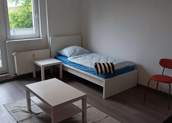 Crew Quartier All-Inclusive Monteurzimmer 3 Schlafzimmer Mit Kueche Und Bad In Merseburg Leuna Apartmán Merseburg
