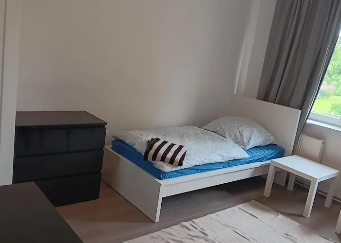 Crew Quartier All-Inclusive Monteurzimmer 3 Schlafzimmer Mit Kueche Und Bad In Merseburg Leuna Apartmán Merseburg